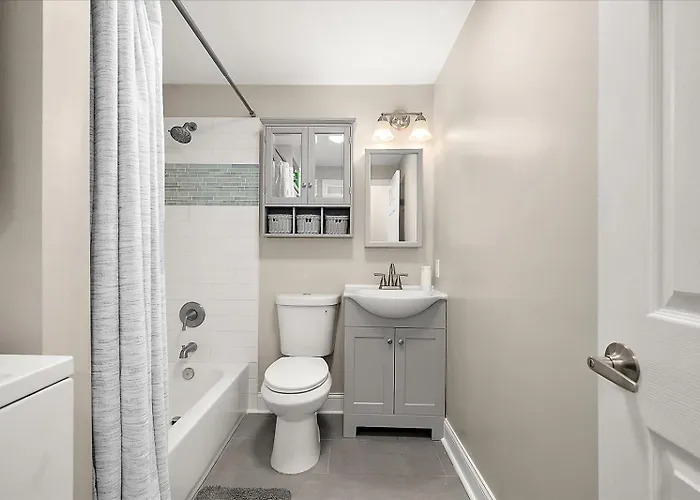 Midtown Oc Retreat Ocean Block Sleeps 10 *