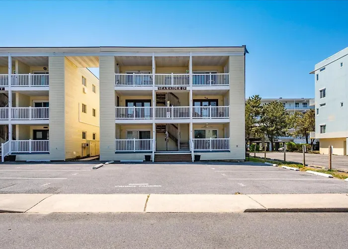 Midtown Oc Retreat Ocean Block Sleeps 10 Holiday home