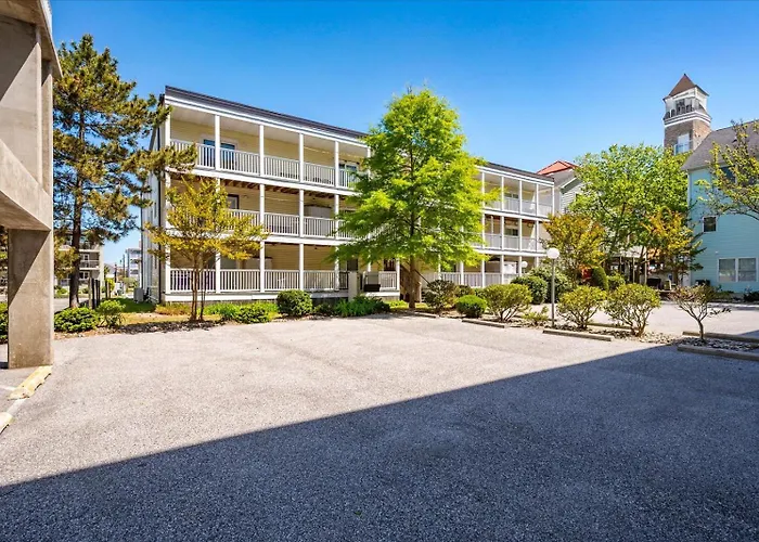 Midtown Oc Retreat Ocean Block Sleeps 10